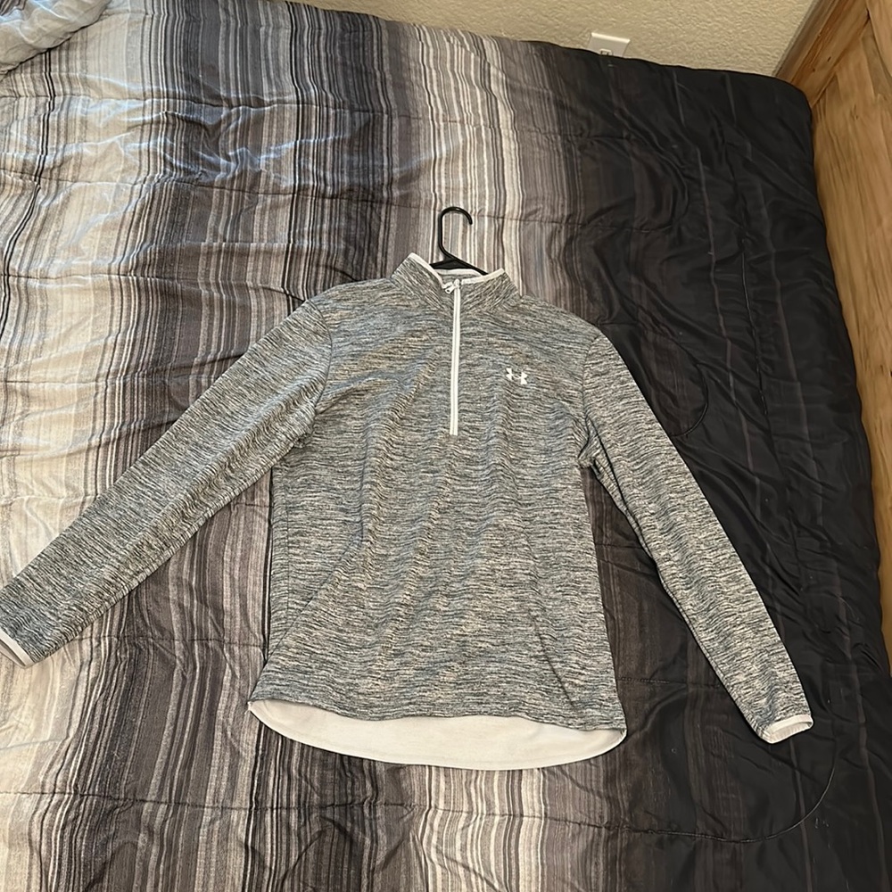Under Armour Sweater